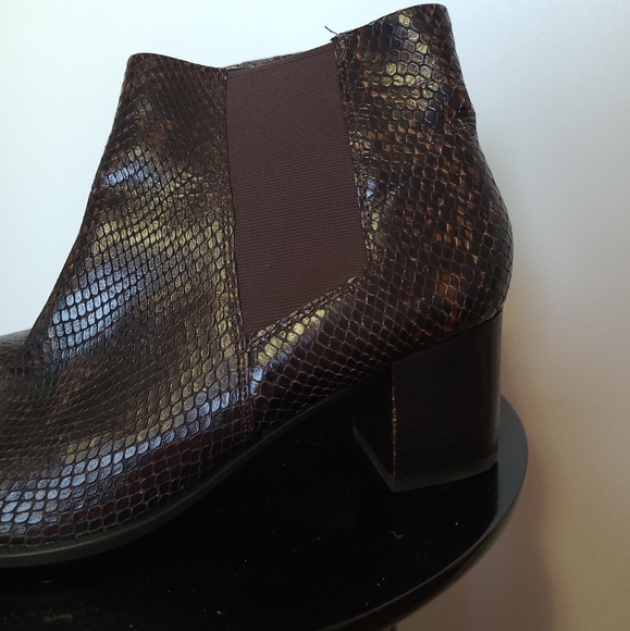 Ecco - Danish Designs - Brown Embossed Leather Heeled Boots - Size 41 - Picture 2 of 10
